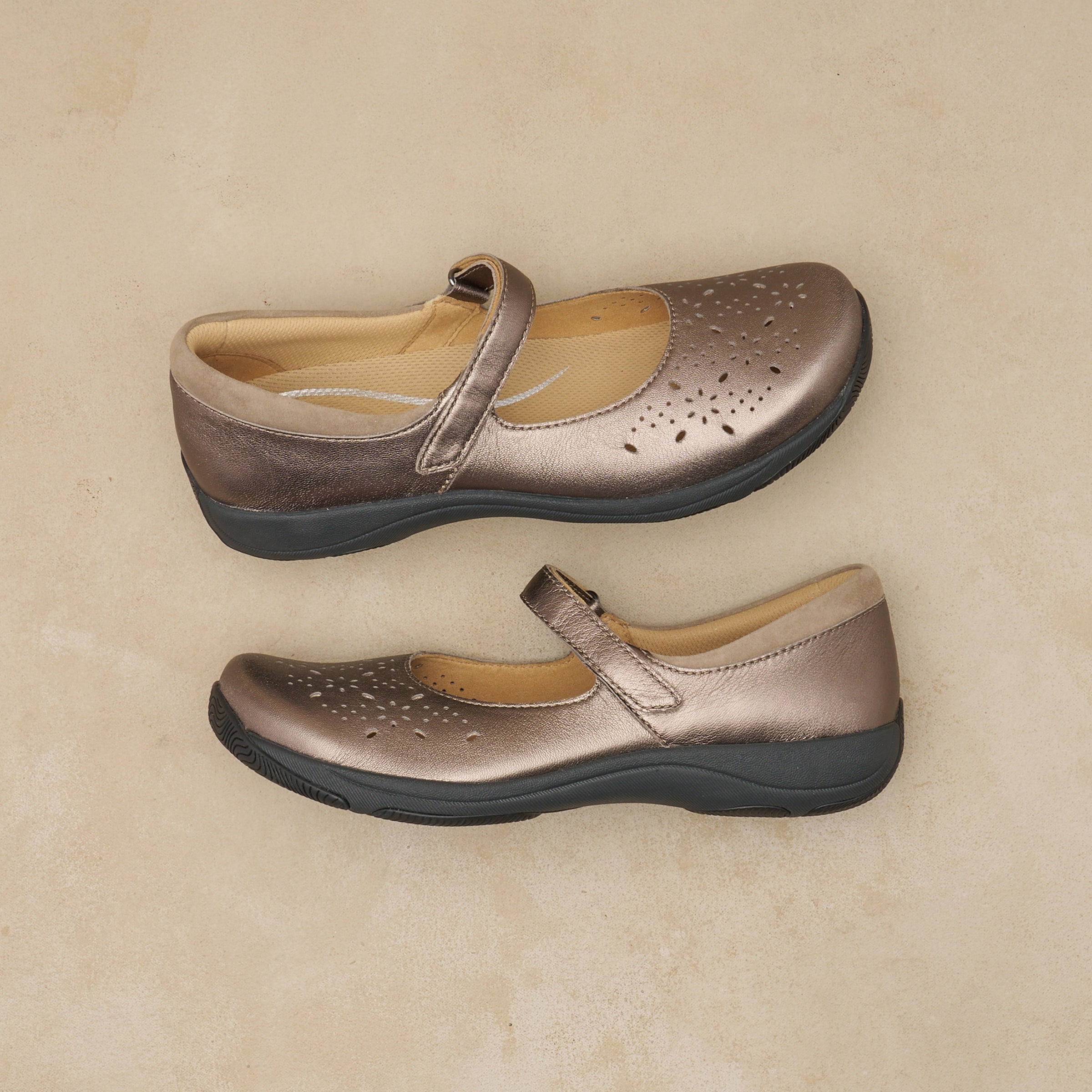 Stacy Pewter Metallic Finish