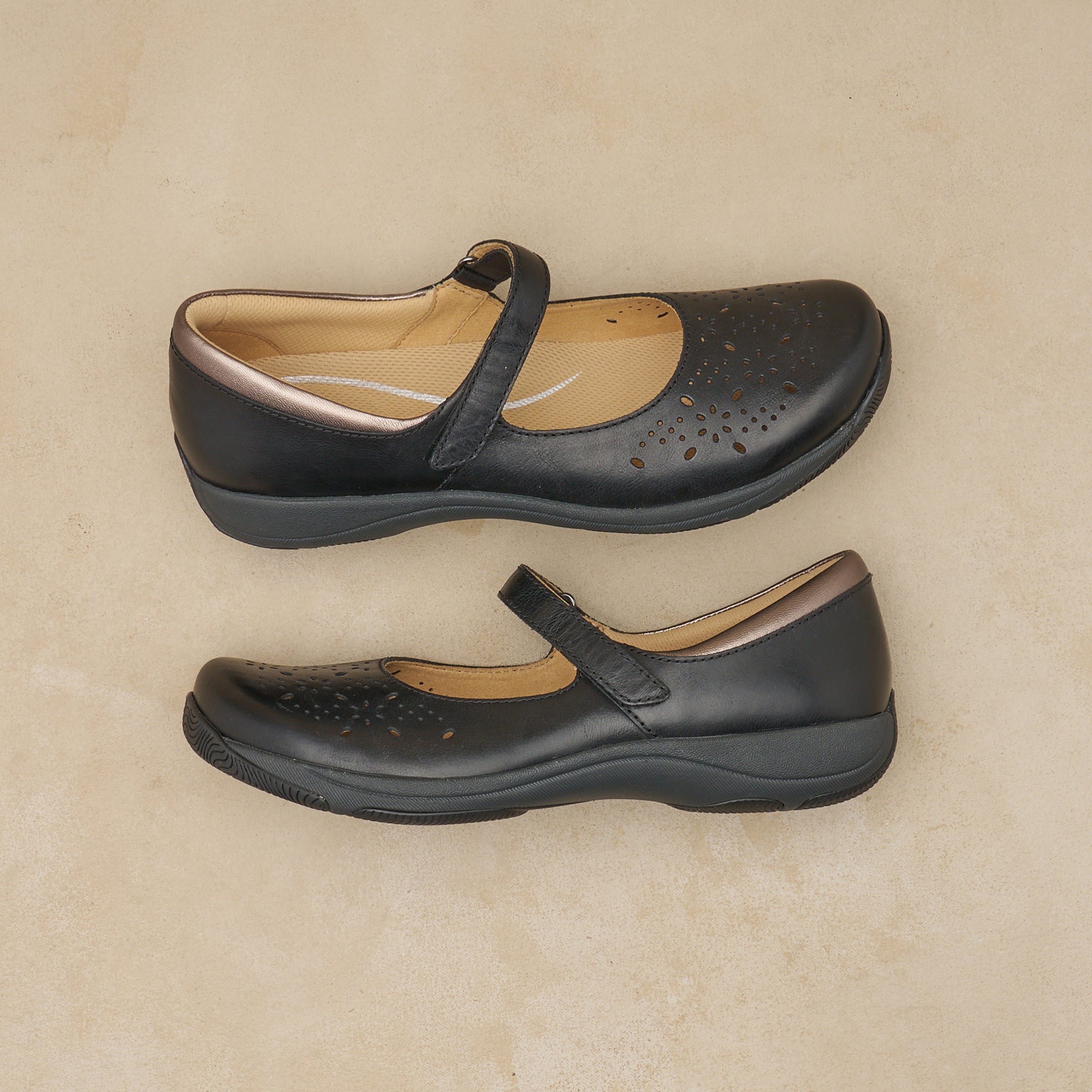 Stacy Wide Waxy Burnished Black Boots