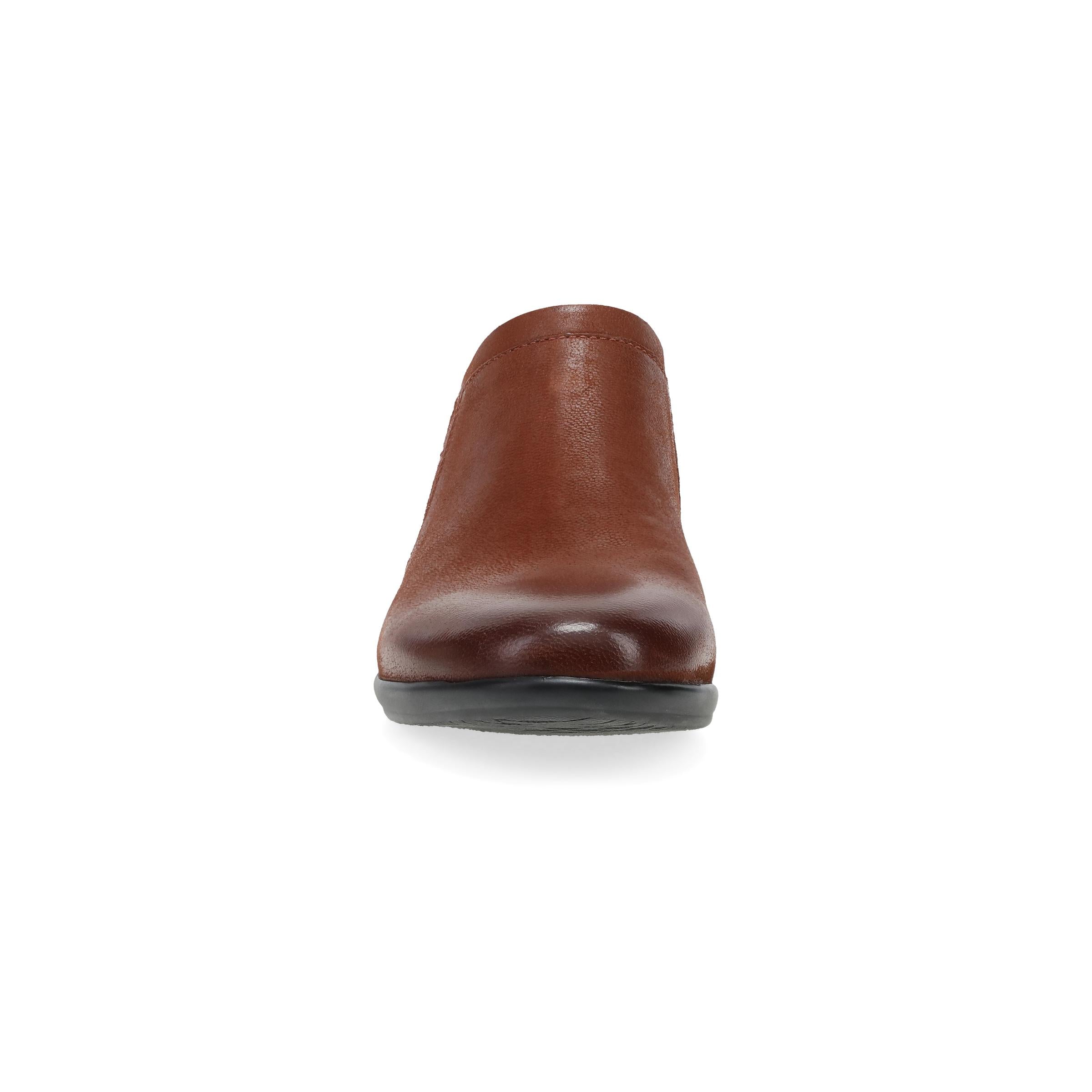 Russet Nubuck Leather by Cheryl