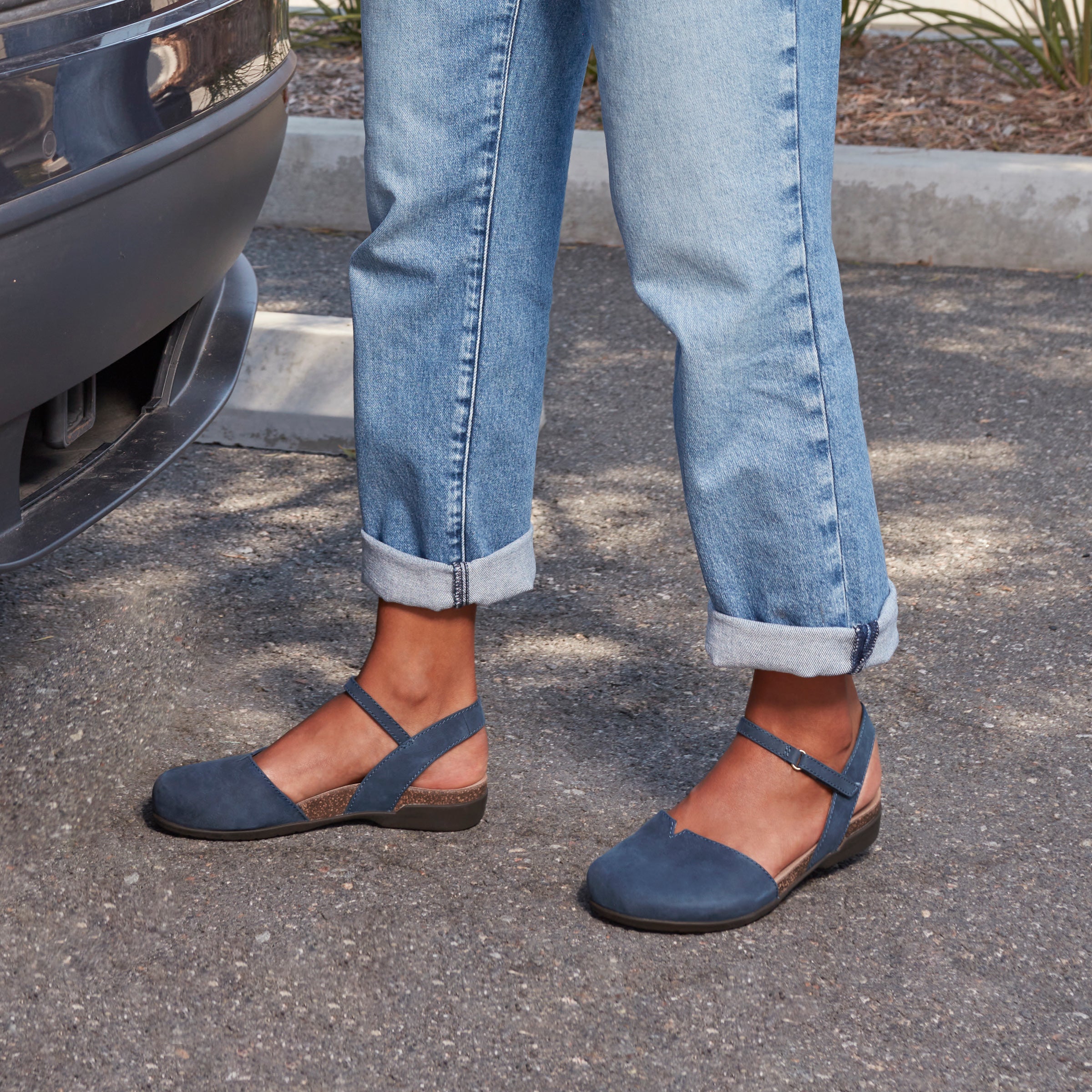 Navy Milled Nubuck Leather by Rowan