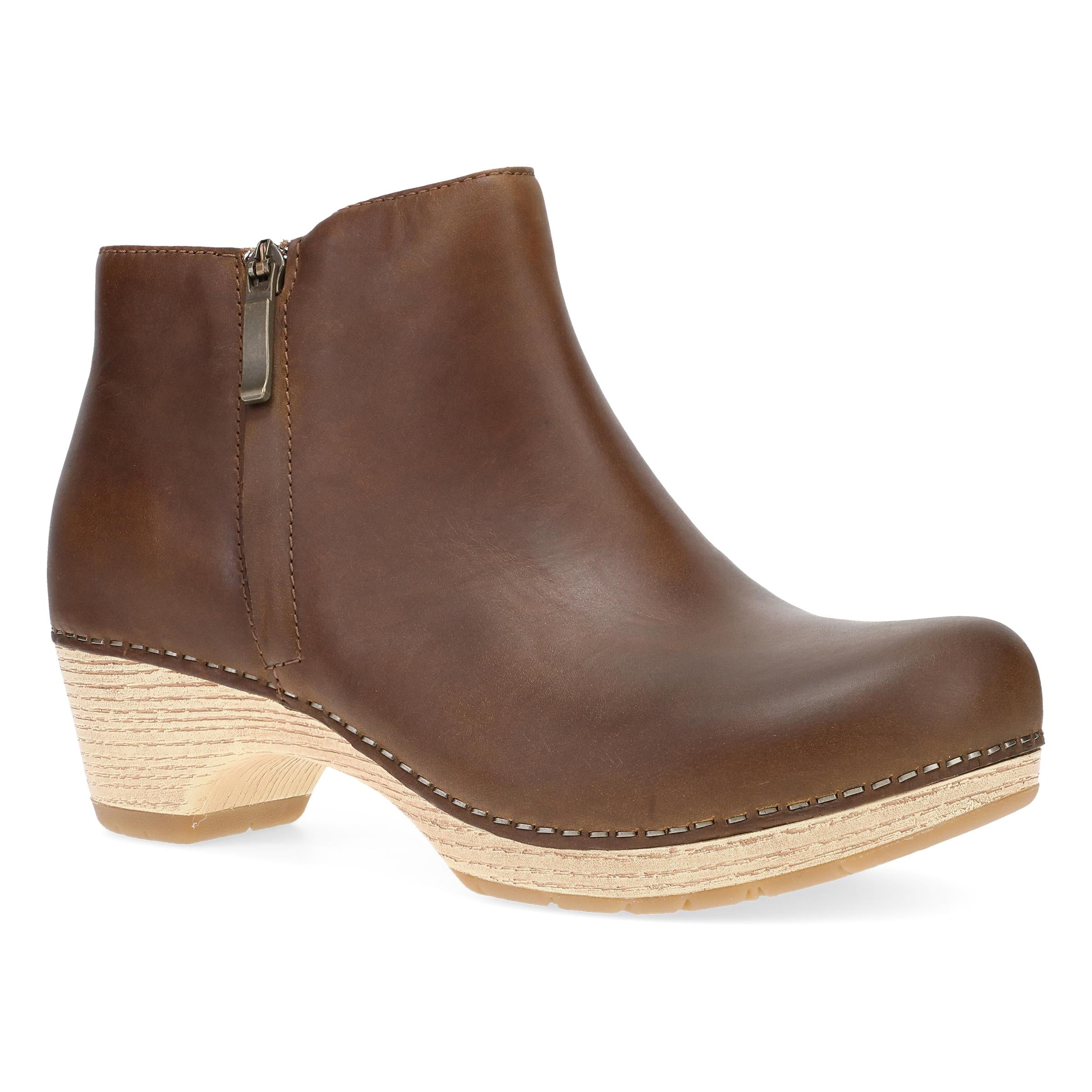 Lizanne Tan Leather Oiled Pull-Up Boots